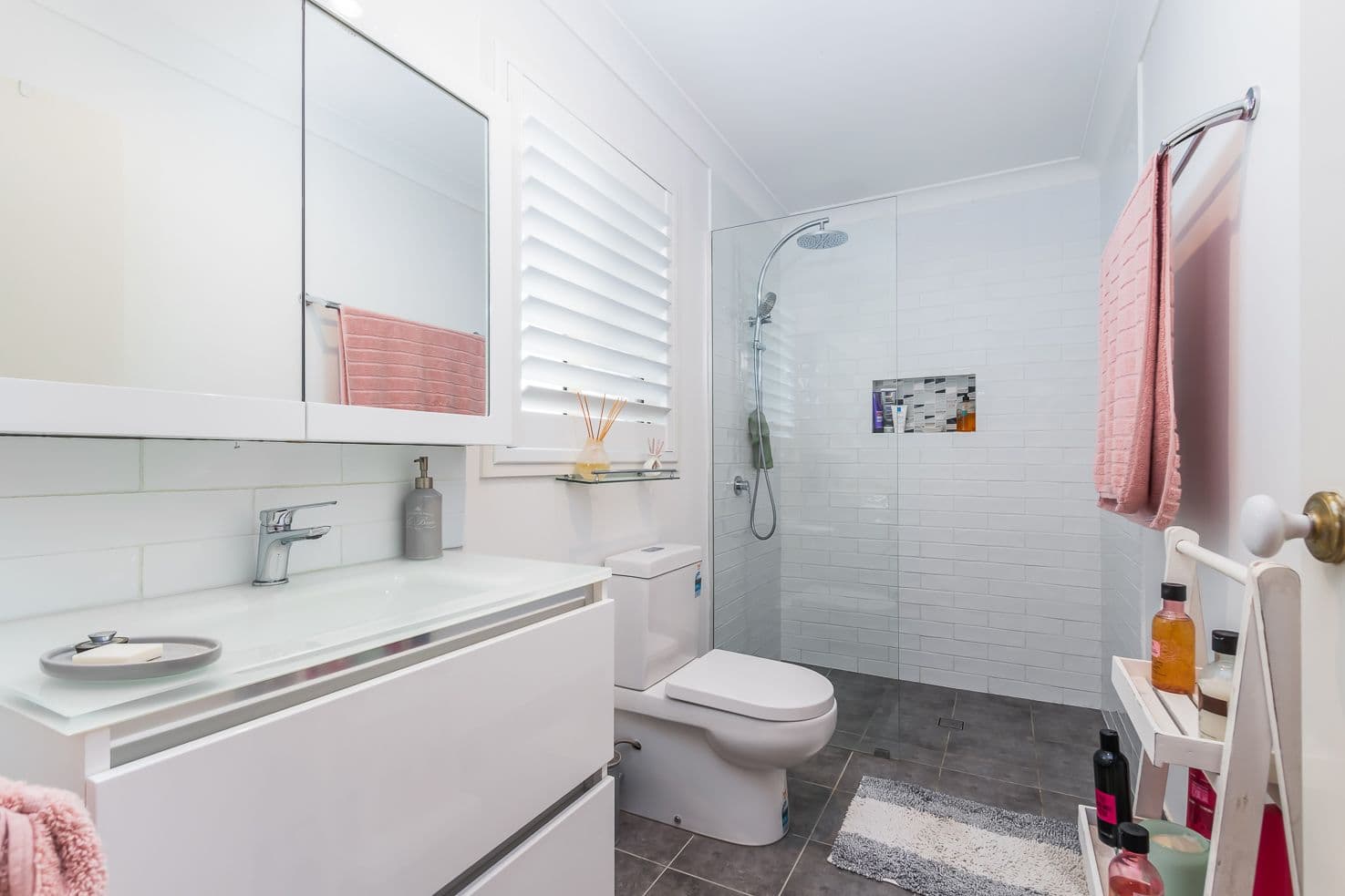 4 Radiata Place, Forest Lake QLD 4078, Forest Lake - Thumbnail 3