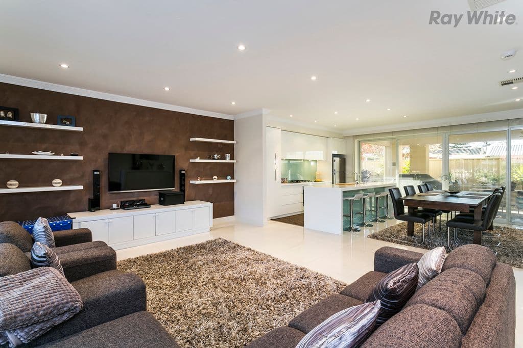 15 Laverack Road, NORTH PLYMPTON SA 5037, North Plympton - Thumbnail 2