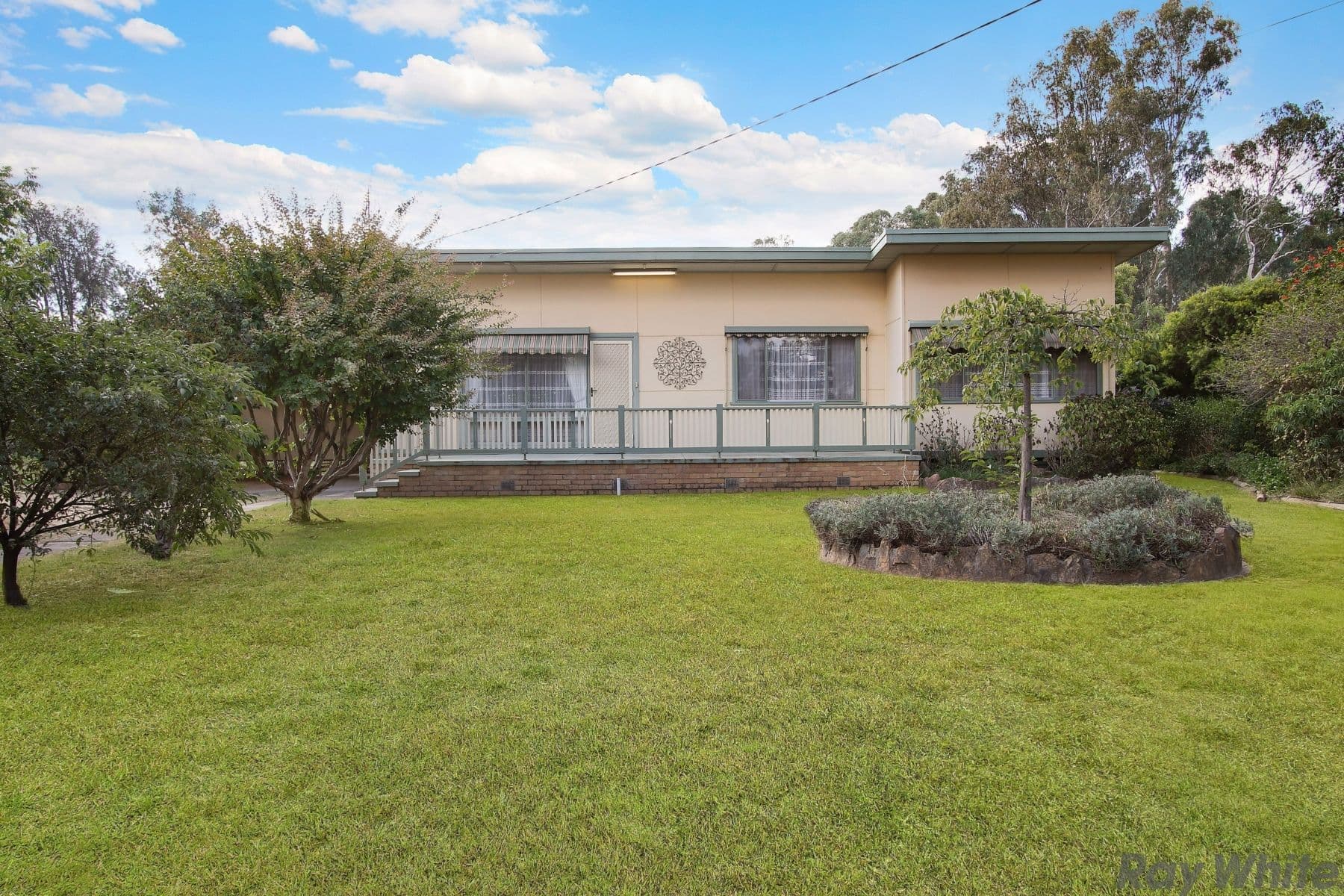 44 Boger Street, Benalla VIC 3672, Benalla - Thumbnail 2