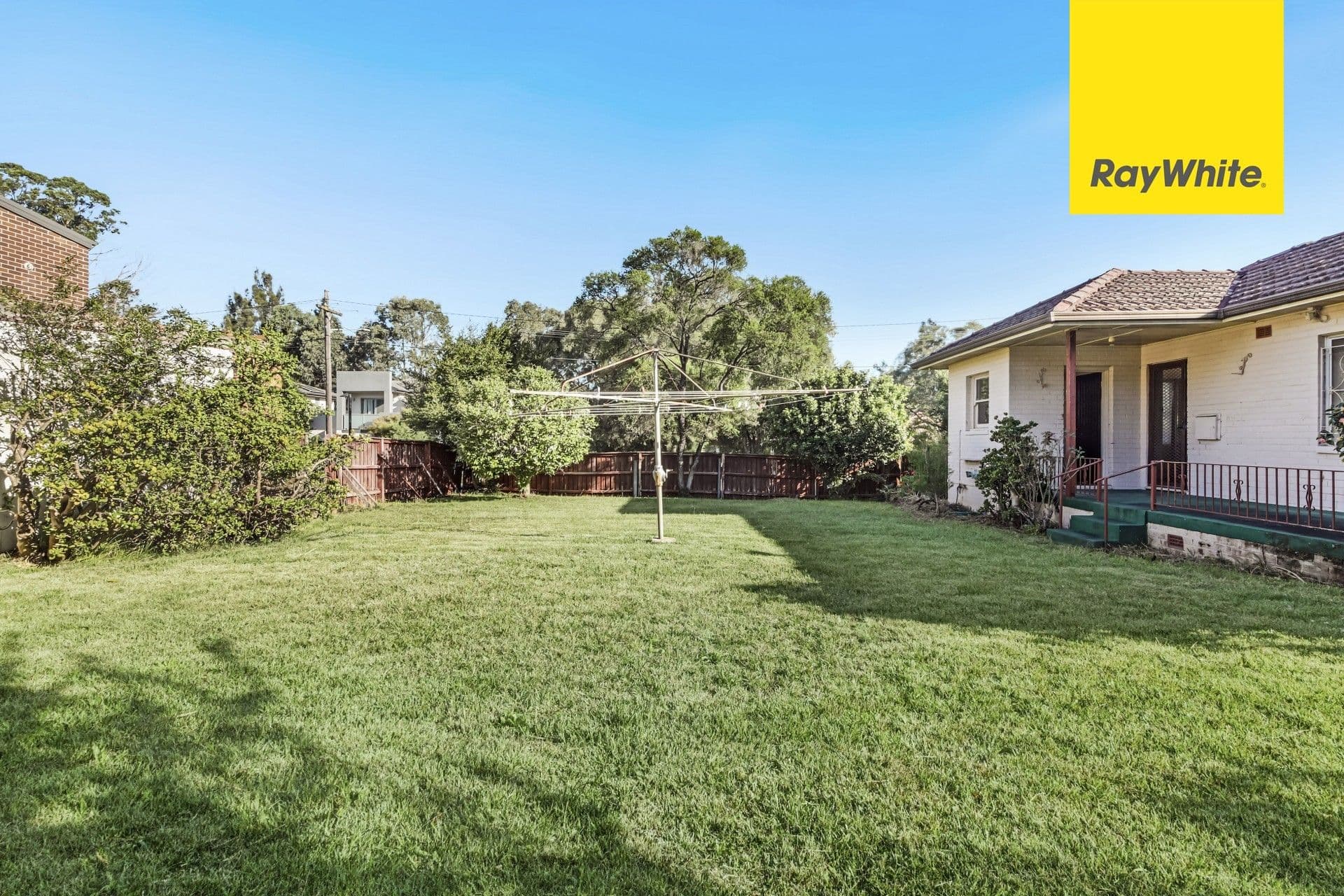 2 Baralga Crescent, Riverwood - Thumbnail 3