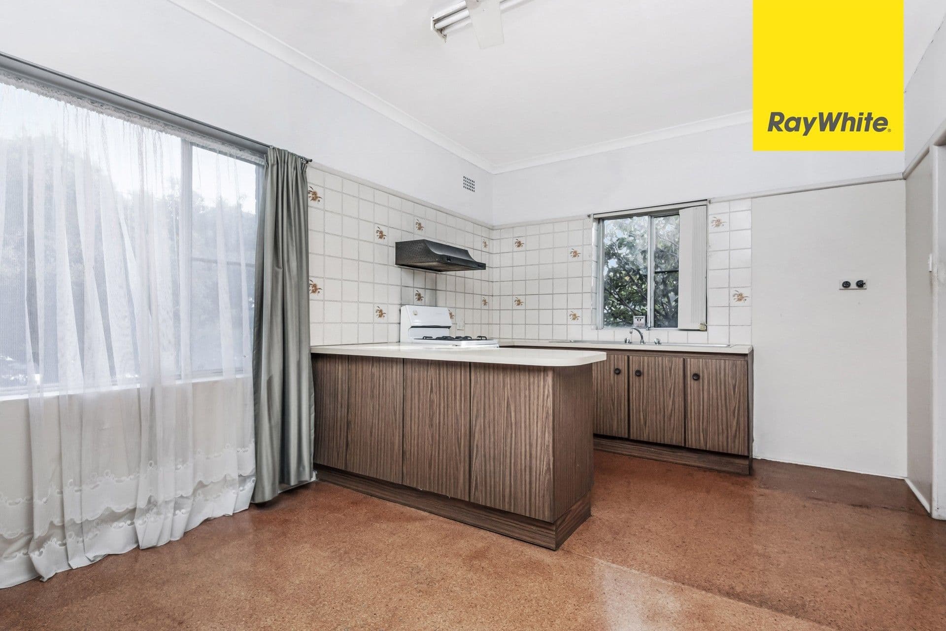 2 Baralga Crescent, Riverwood - Thumbnail 4
