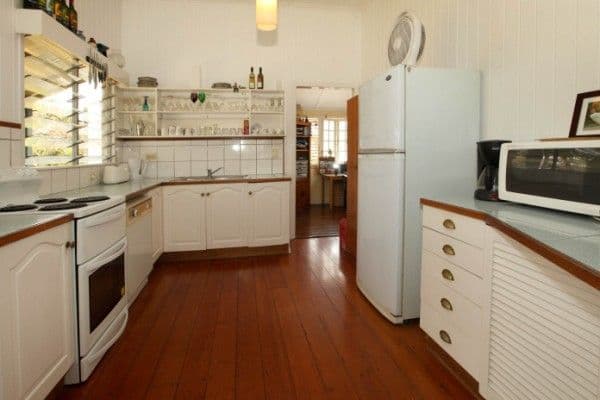 30 Percy Street, WEST END QLD 4810, West End - Thumbnail 2