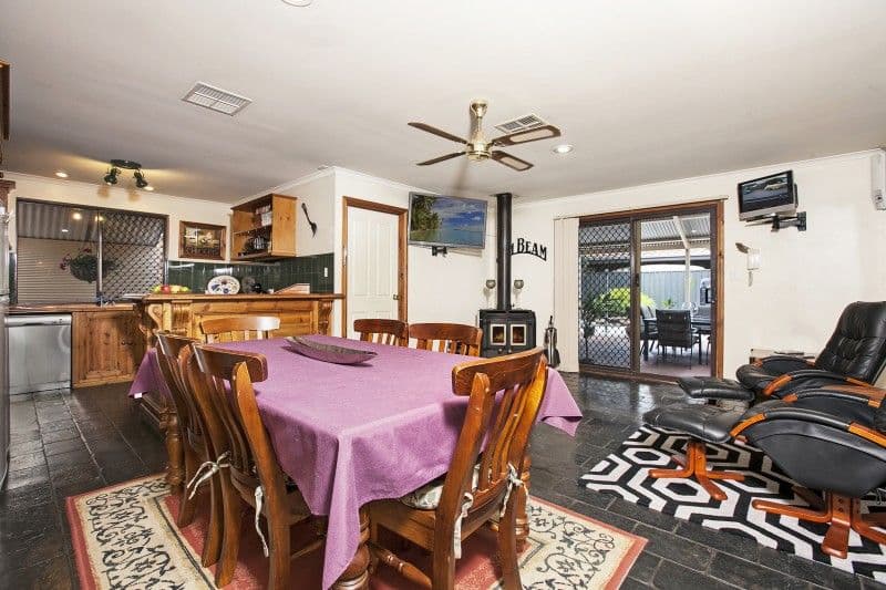 329 Main South Road, MORPHETT VALE SA 5162, Morphett Vale - Thumbnail 4