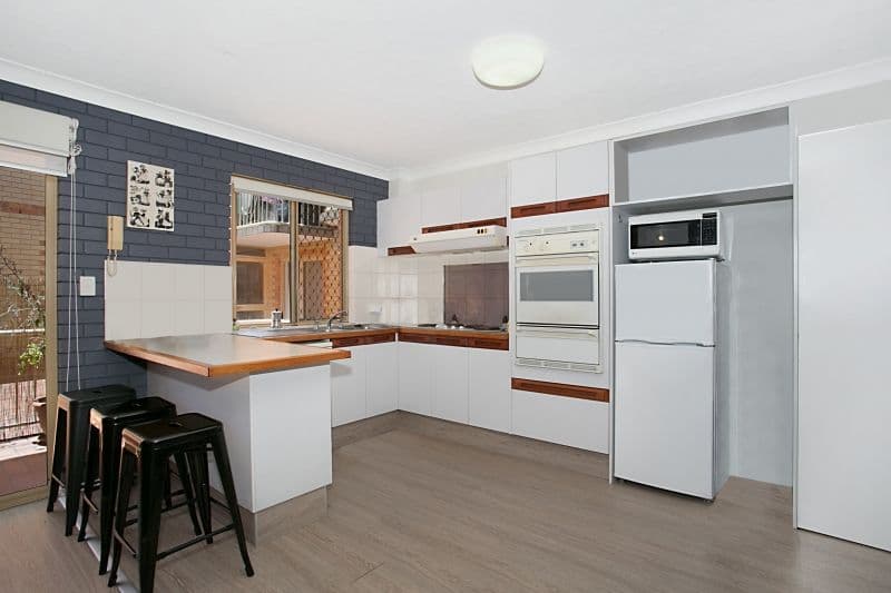 34 Ventura Road, Mermaid Beach QLD 4218, Mermaid Beach - Thumbnail 3