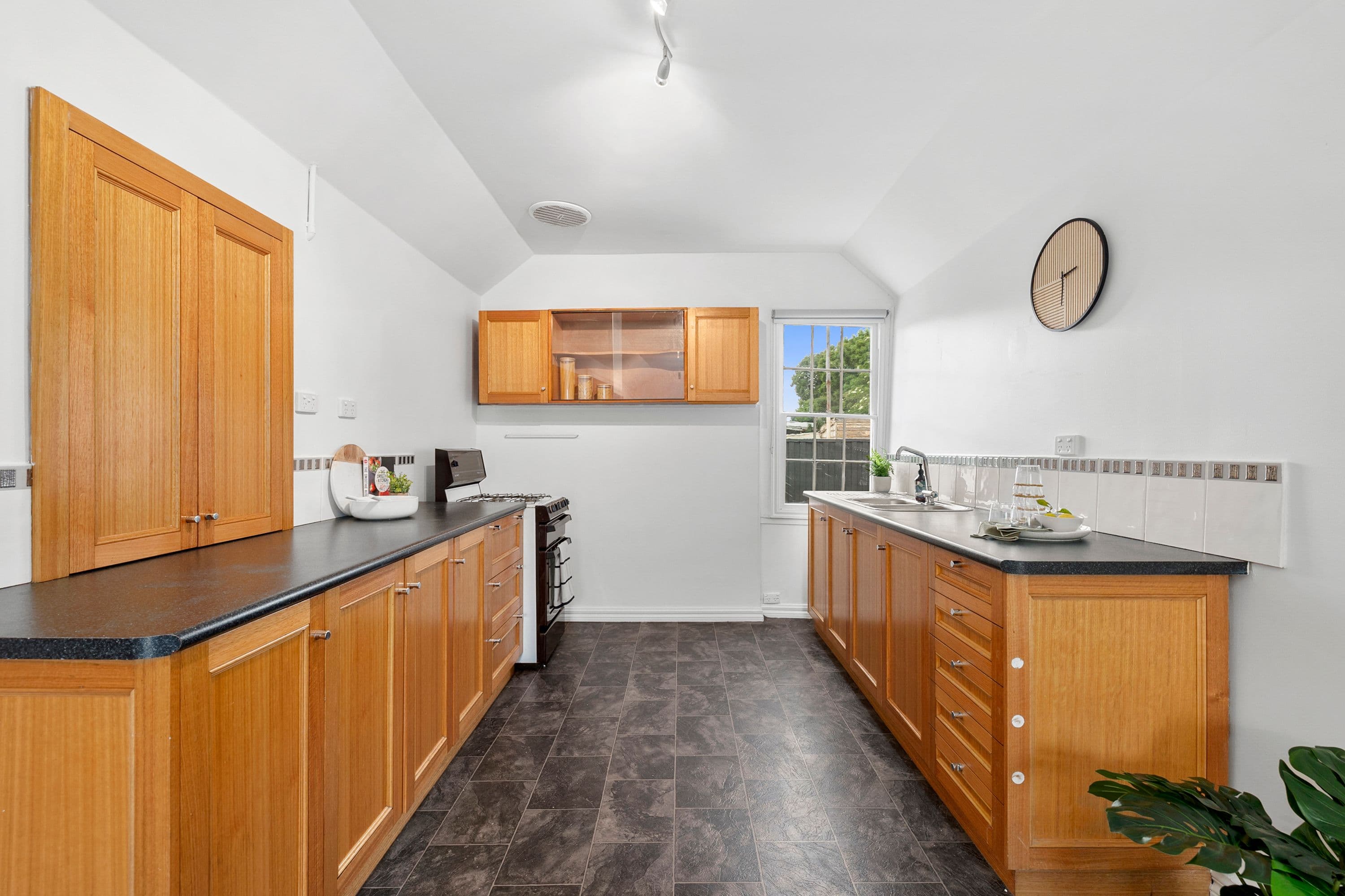 115 Crompton Street, Soldiers Hill VIC 3350, Soldiers Hill - Thumbnail 5