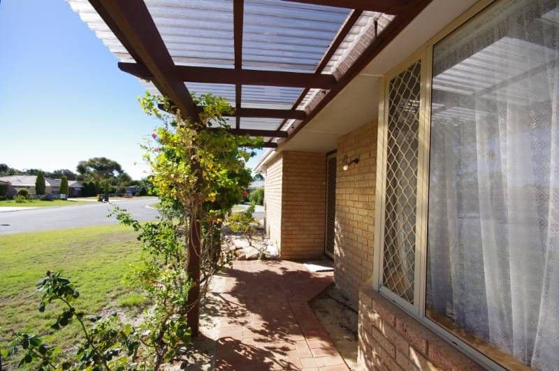 9 Hansa Place, MARANGAROO WA 6064, Marangaroo - Thumbnail 2
