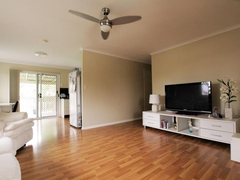 8 Robert Street, Loganlea QLD 4131, Loganlea - Thumbnail 2