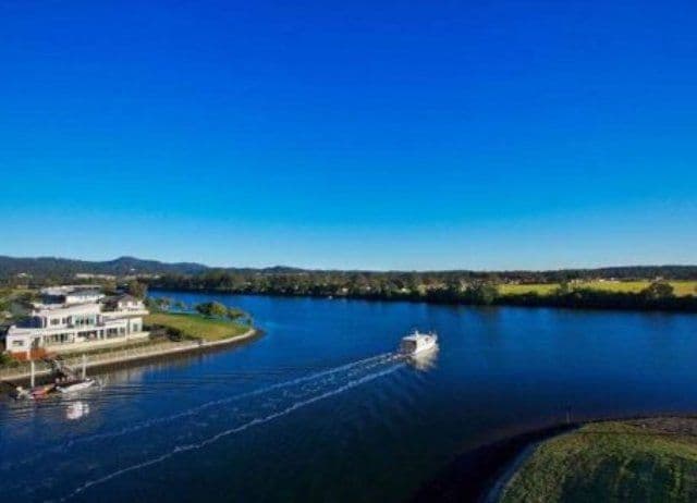 13 Quayside Drive, HELENSVALE QLD 4212, Helensvale - Thumbnail 4