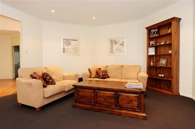 8 Panorama Court, GLADSTONE QLD 4680, Gladstone - Thumbnail 5