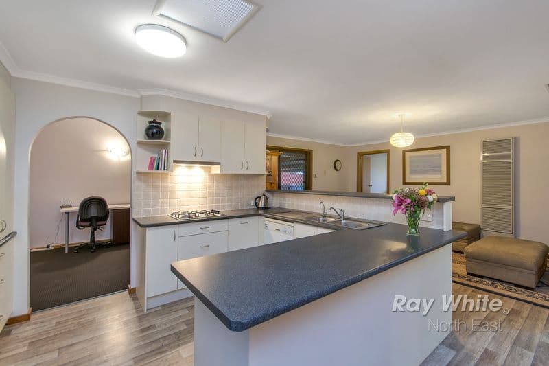 20 Hedgerow Drive, Gulfview Heights SA 5096, Gulfview Heights - Thumbnail 8