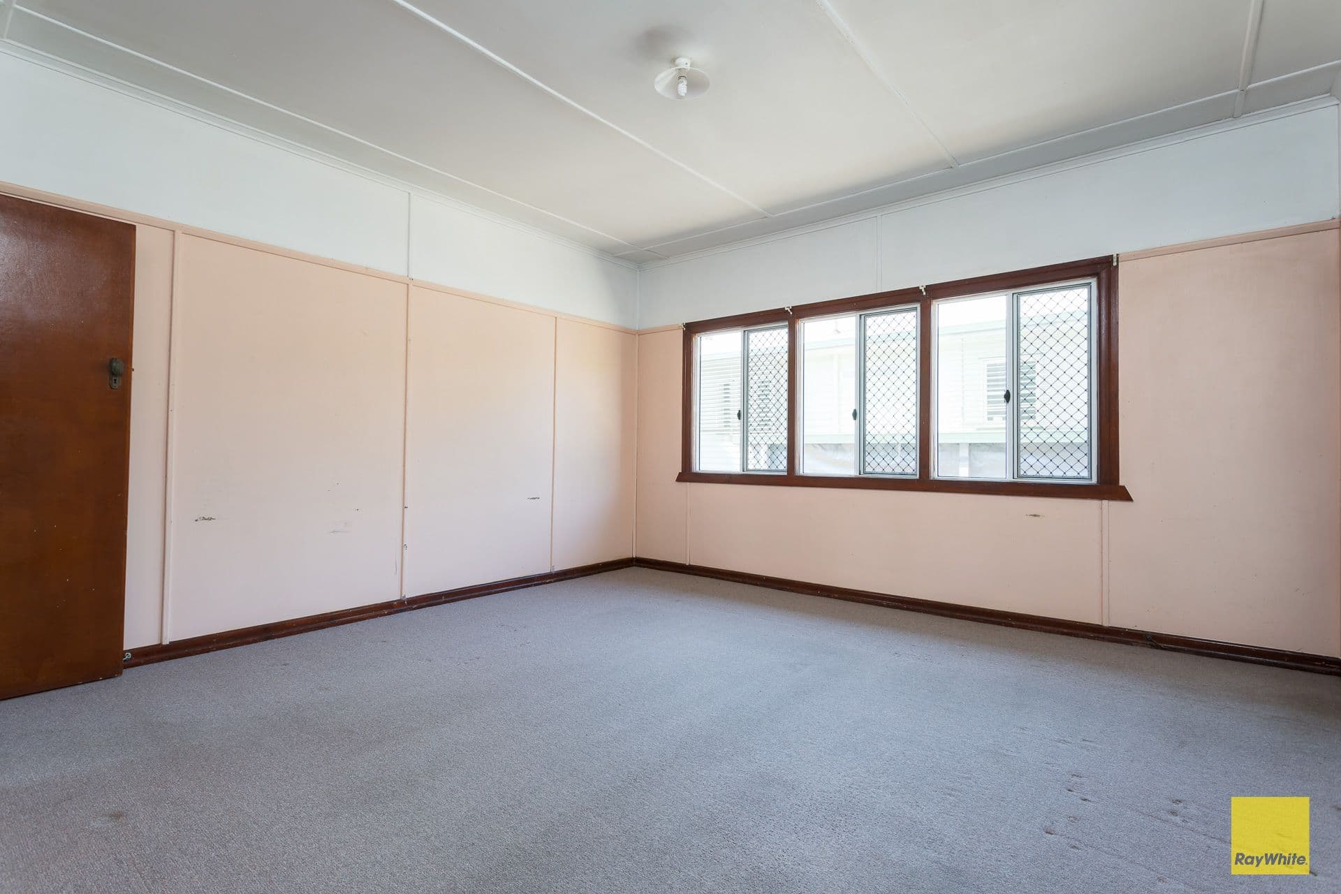 42 Mar Street, Holland Park QLD 4121, Holland Park - Thumbnail 3