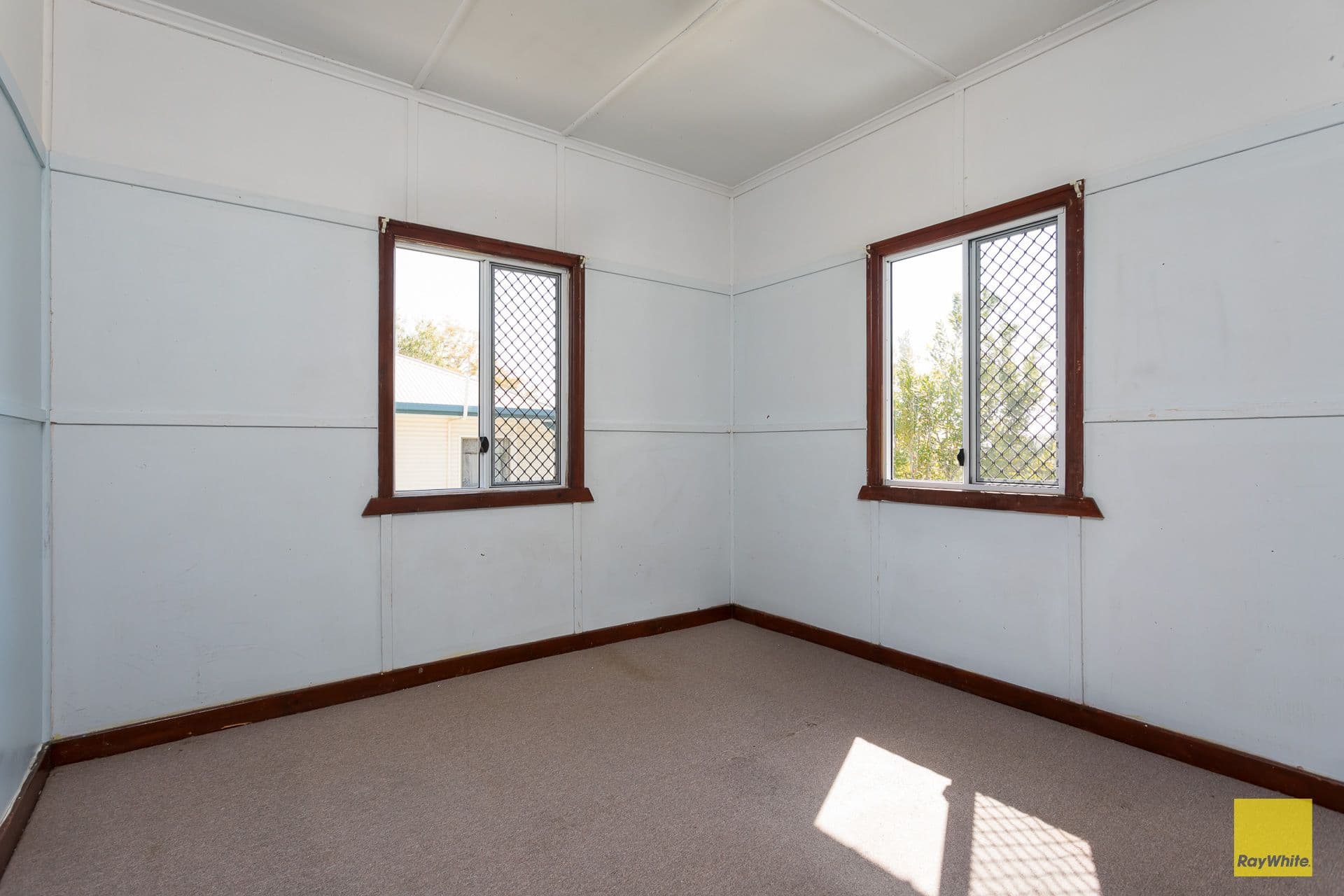 42 Mar Street, Holland Park QLD 4121, Holland Park - Thumbnail 8