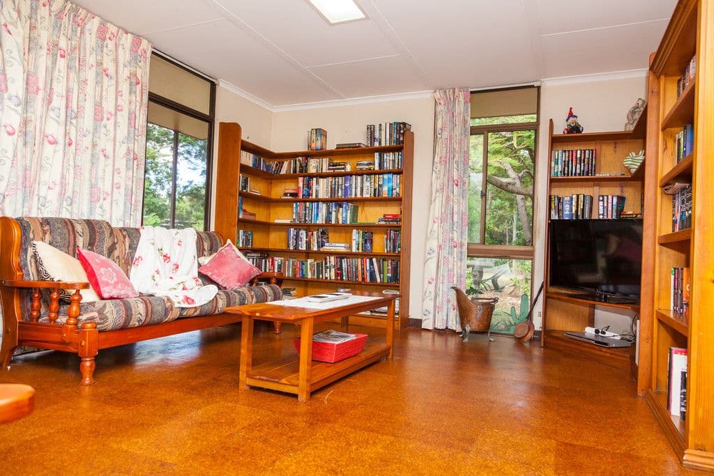 5 Birch Street, Amity Point QLD 4183, Amity Point - Thumbnail 4