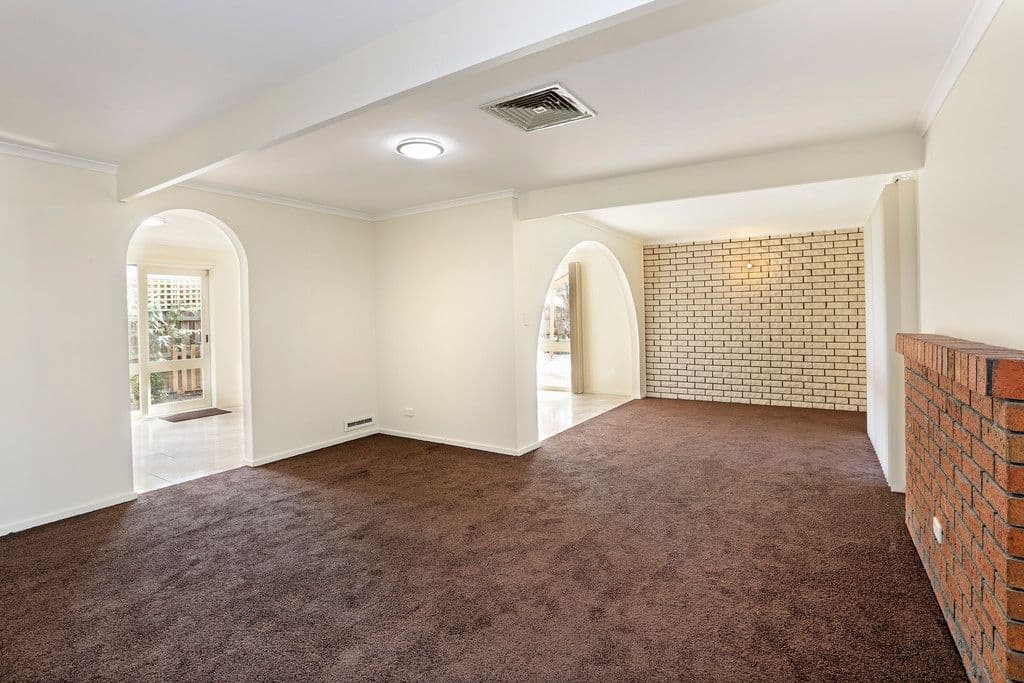 12 Currawong Court, Lara VIC 3212, Lara - Thumbnail 2