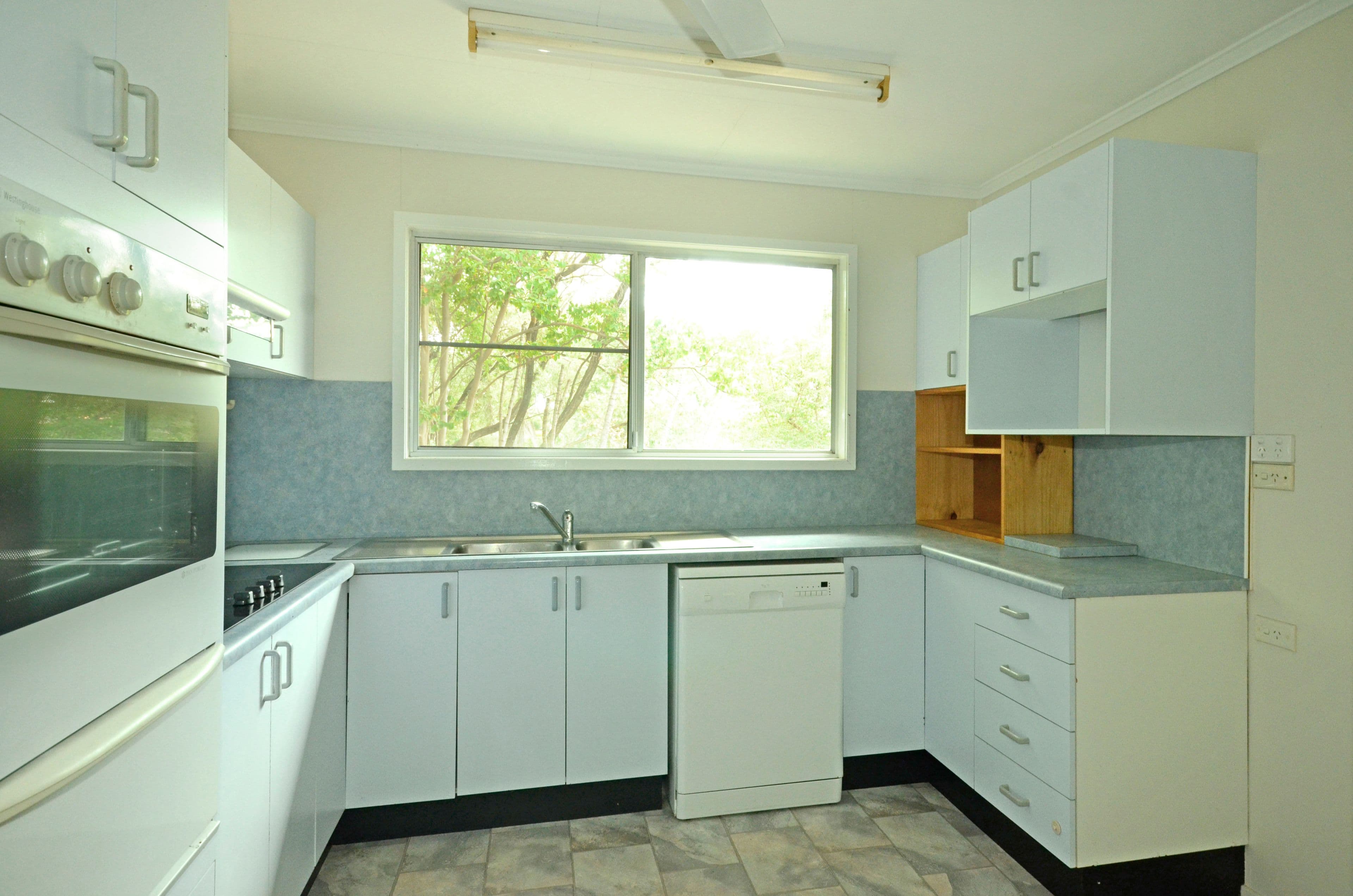5 Granville Street, Biloela QLD 4715, Biloela - Thumbnail 4