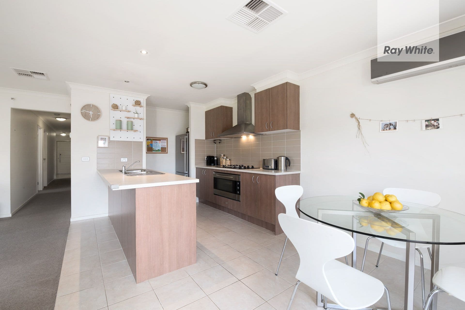 21 Senecio Drive, Doreen VIC 3754, Doreen - Thumbnail 2