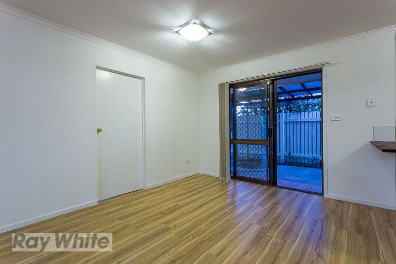 7 Carol Street, Redland Bay QLD 4165, Redland Bay - Thumbnail 5