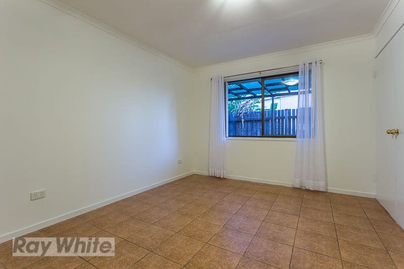 7 Carol Street, Redland Bay QLD 4165, Redland Bay - Thumbnail 7