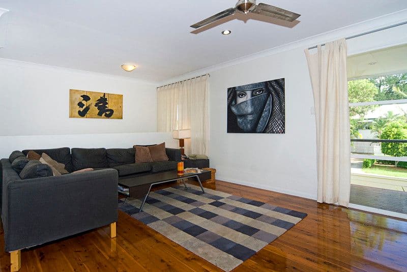 29 Akoonah Street, HOPE ISLAND QLD 4212, Hope Island - Thumbnail 6