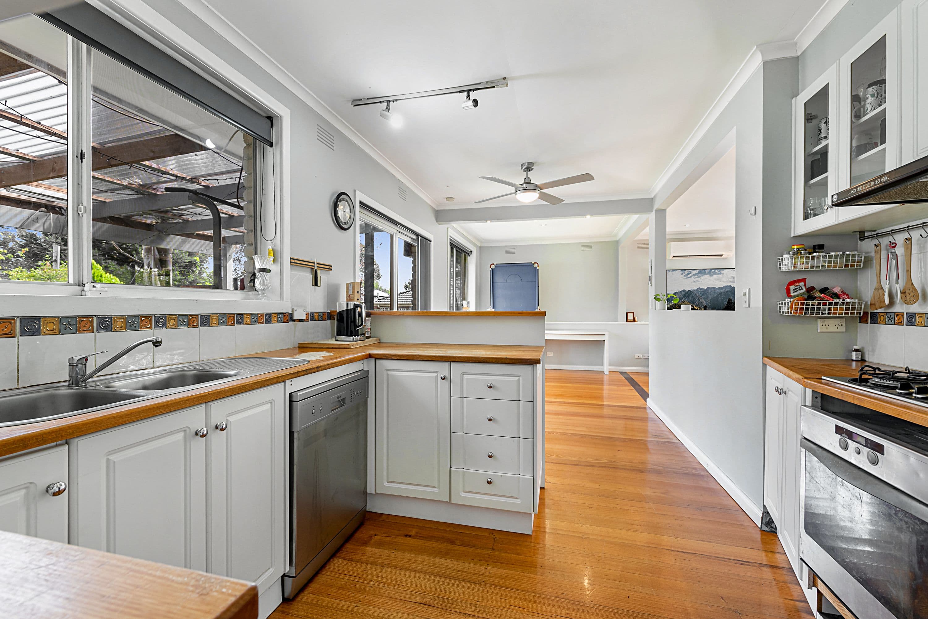 52 Bunnett Road, Knoxfield VIC 3180, Knoxfield - Thumbnail 5
