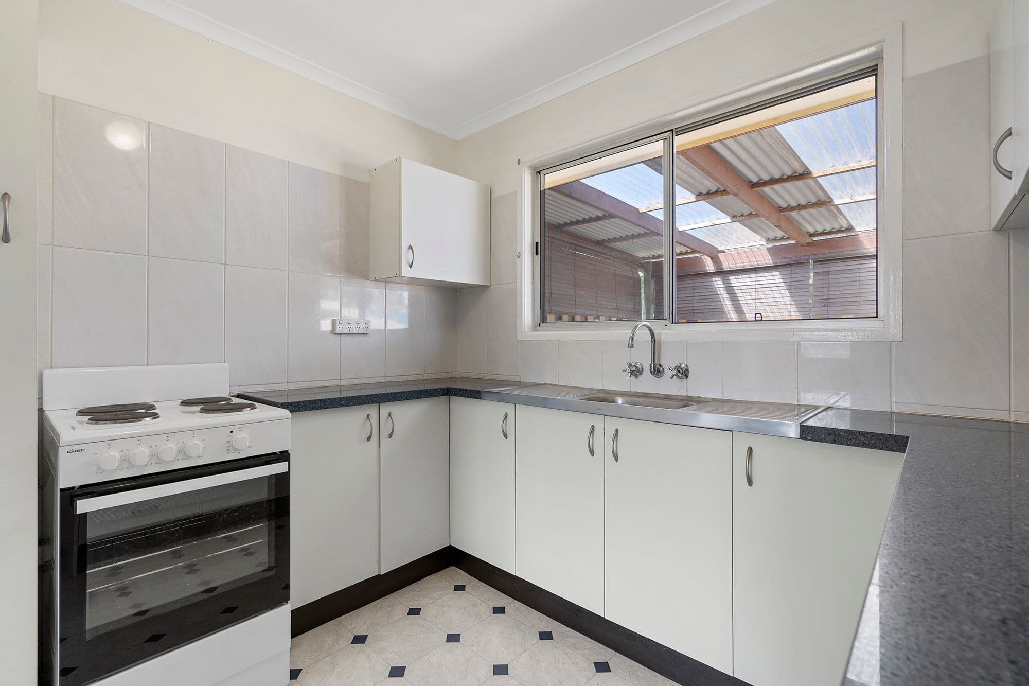 9 Olympic Court, Eagleby QLD 4207, Eagleby - Thumbnail 2