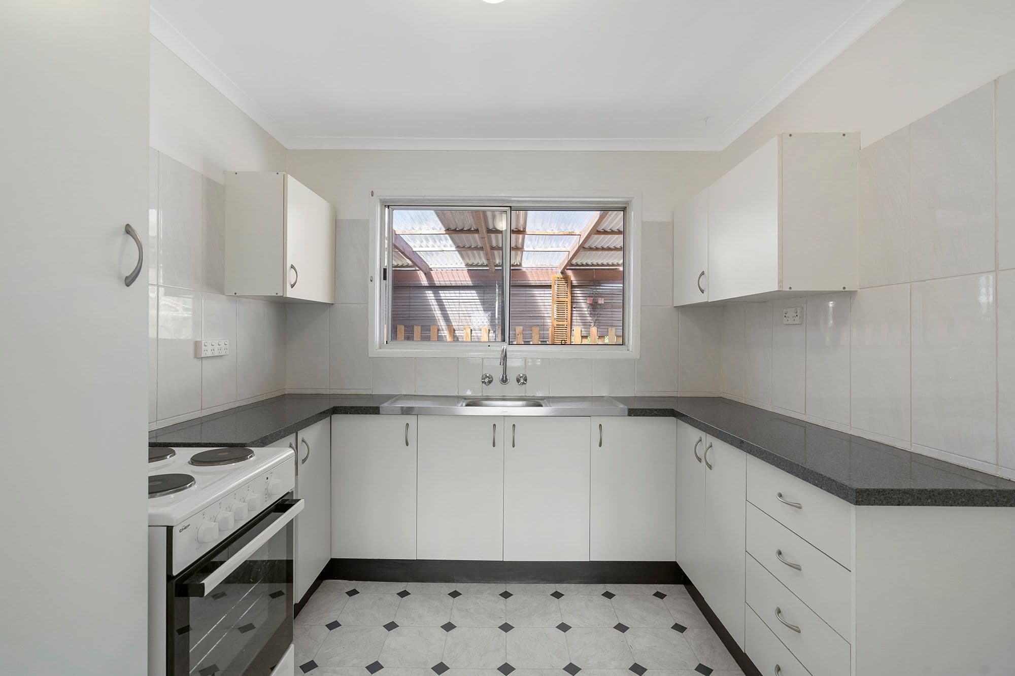 9 Olympic Court, Eagleby QLD 4207, Eagleby - Thumbnail 3