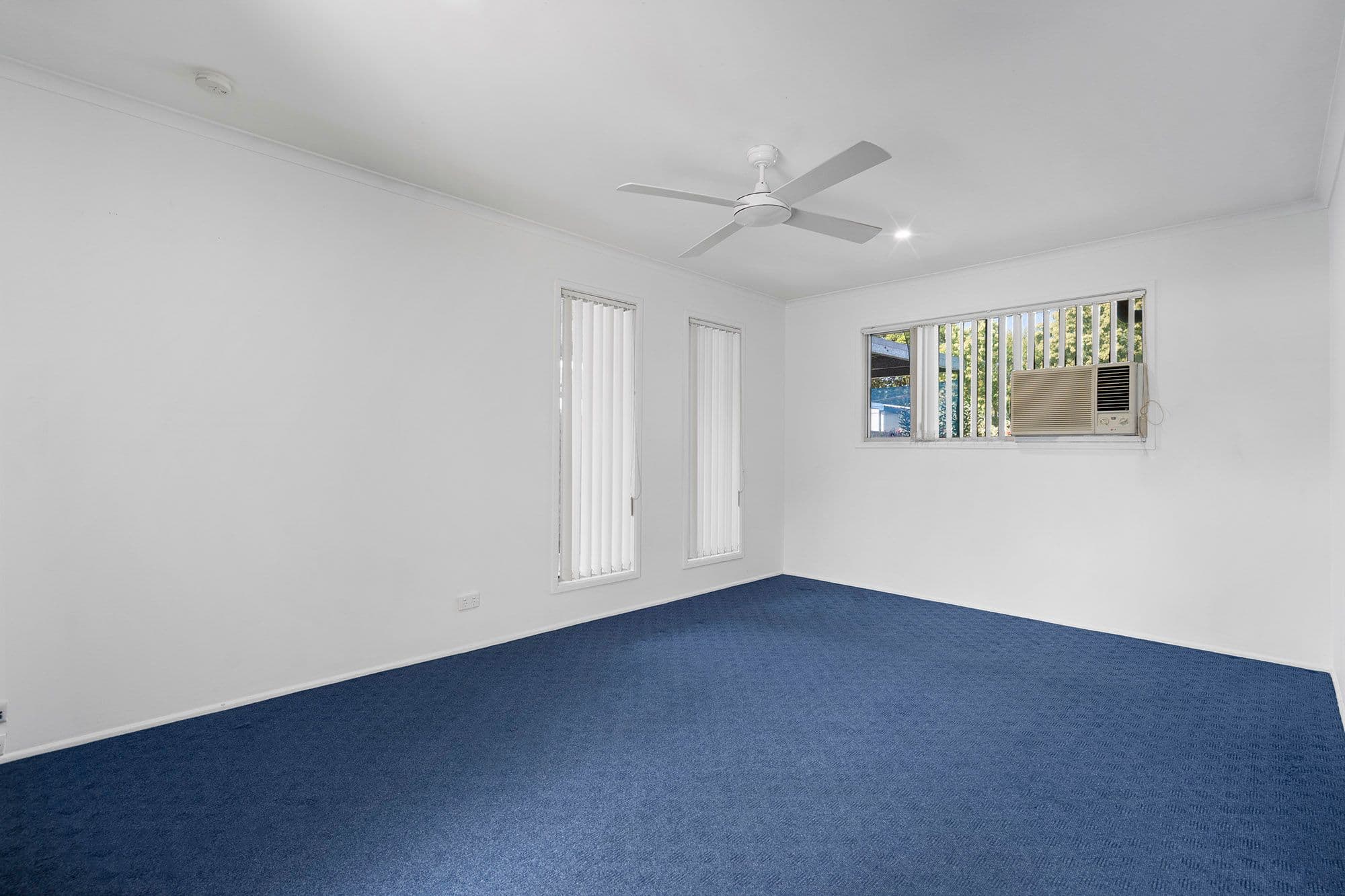 9 Olympic Court, Eagleby QLD 4207, Eagleby - Thumbnail 4