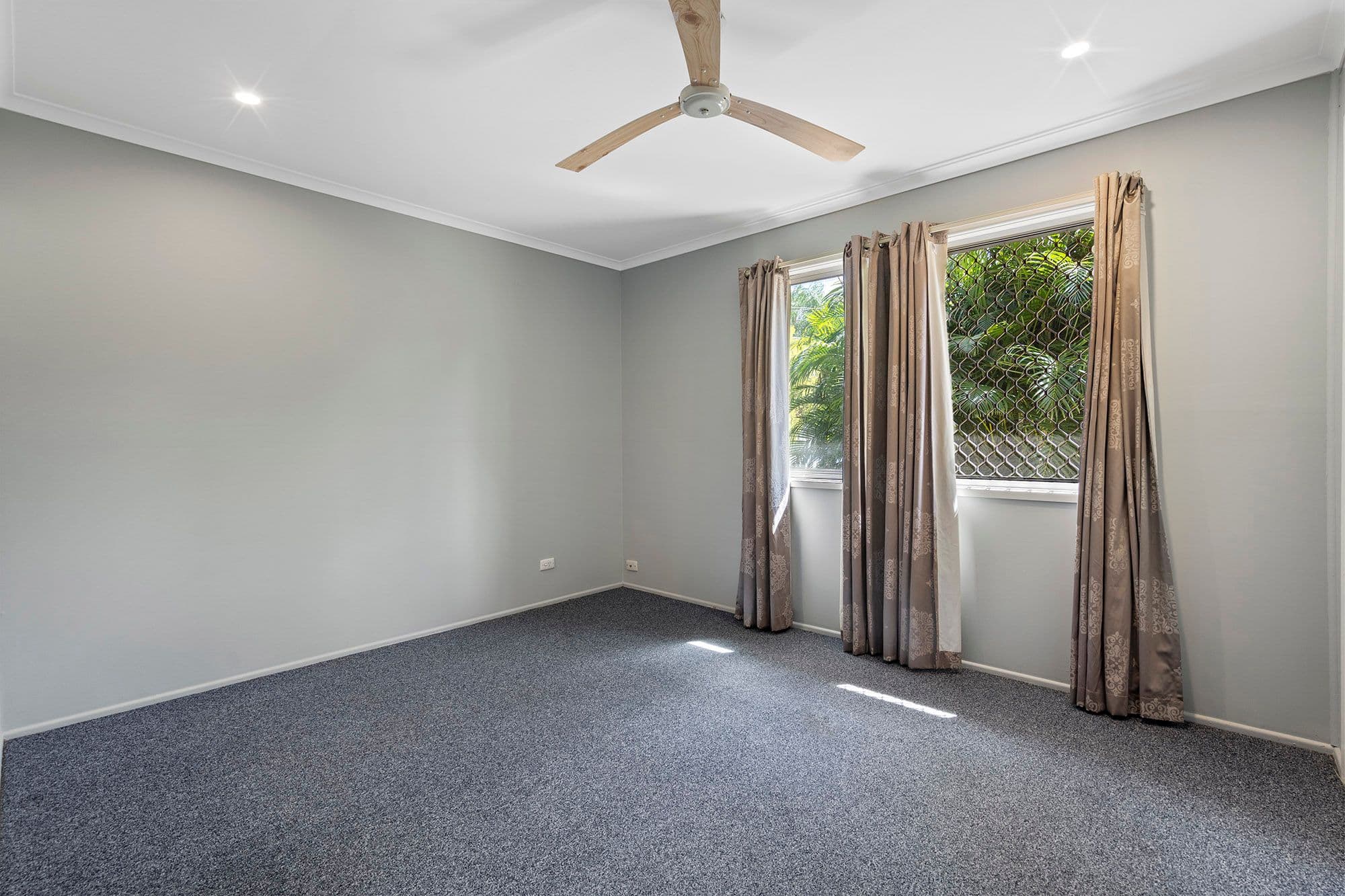 9 Olympic Court, Eagleby QLD 4207, Eagleby - Thumbnail 8