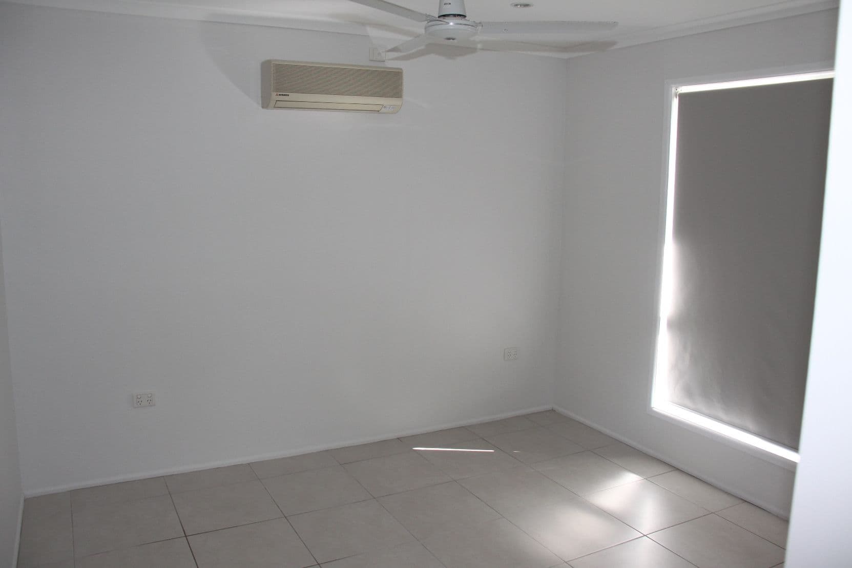 3 Yaraan Court, Boyne Island QLD 4680, Boyne Island - Thumbnail 3