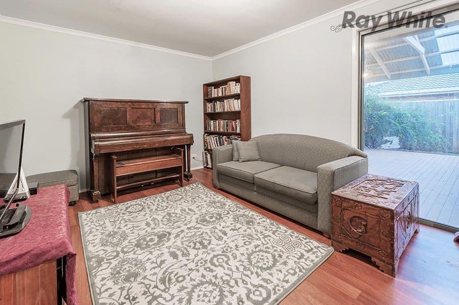 15 Silvana Way, Hillside VIC 3037, Hillside - Thumbnail 6