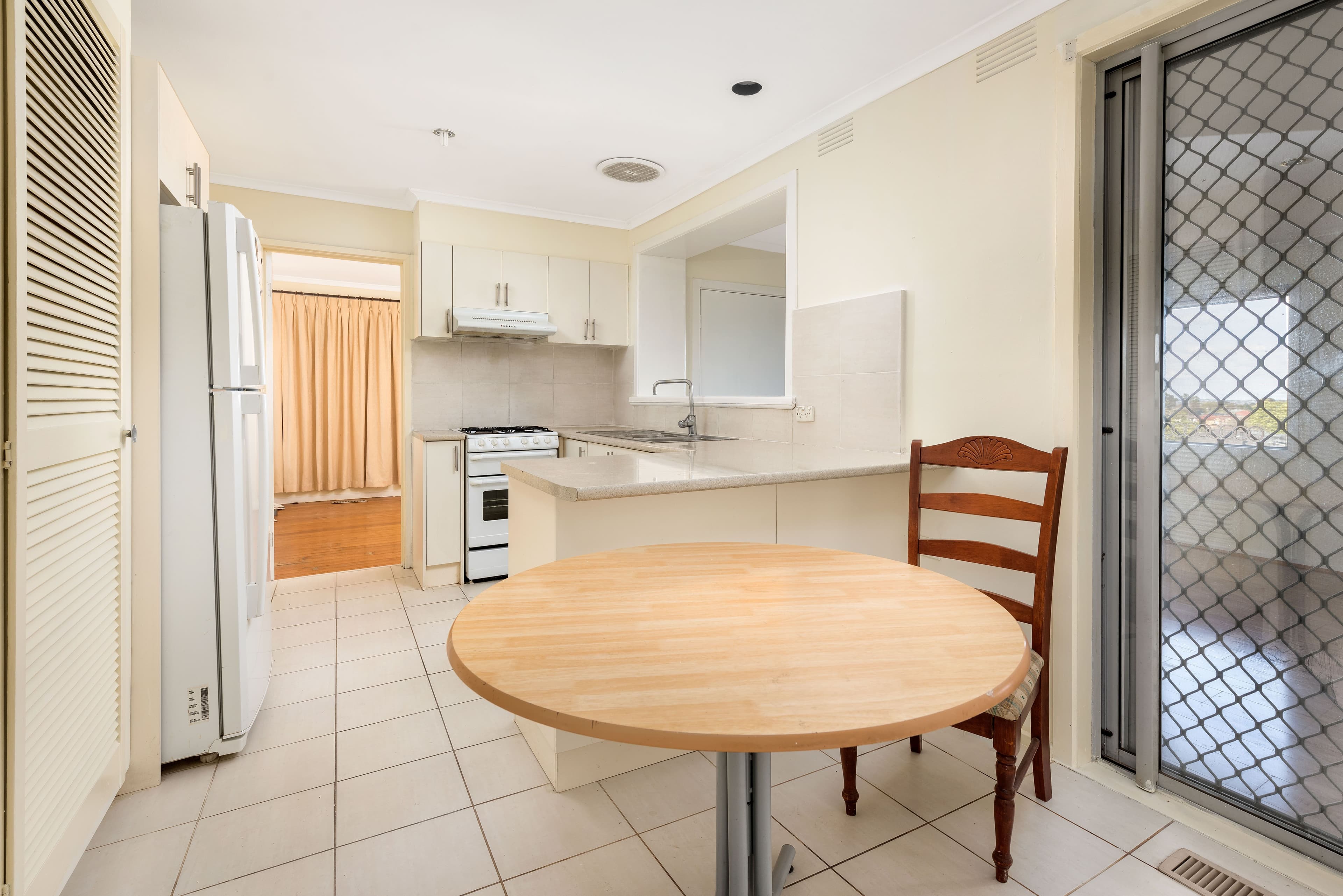 4 Daniel Court, Bundoora VIC 3083, Bundoora - Thumbnail 3