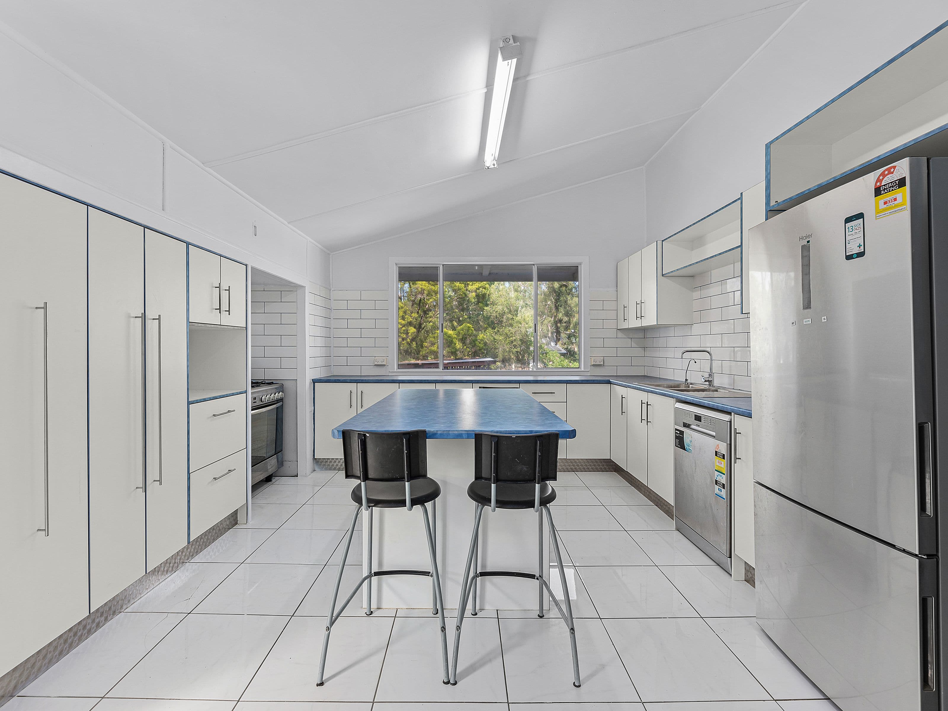 4 Charles Street, Bundamba QLD 4304, Bundamba - Thumbnail 7