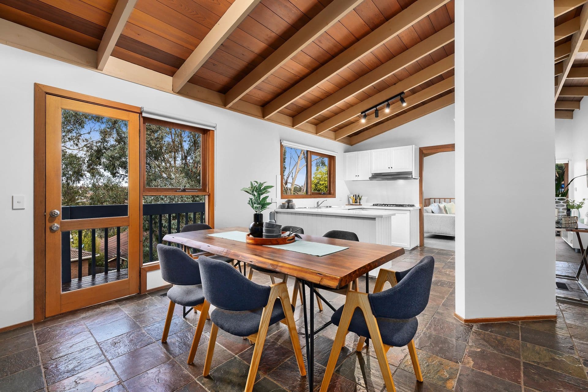 37 Fraser Street, Diamond Creek VIC 3089, Diamond Creek - Thumbnail 2