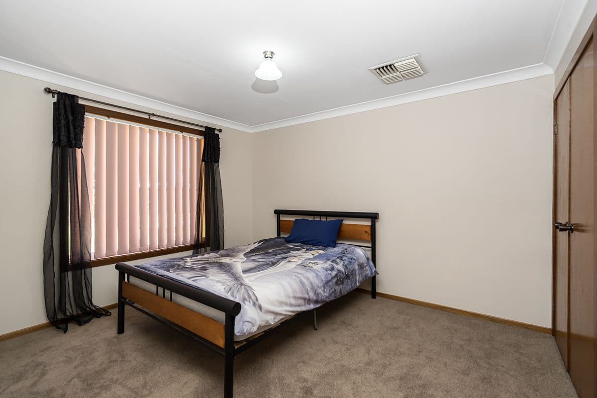 30 Chifley Drive, Dubbo - Thumbnail 6