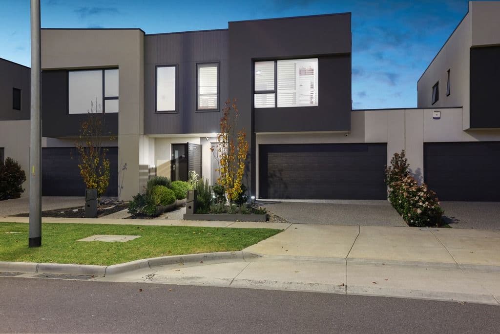49 Woodbury Street, Williams Landing VIC 3027, Williams Landing - Thumbnail 2