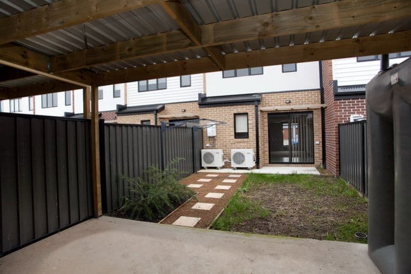 35 McCubbin Way, MERNDA VIC 3754, Mernda - Thumbnail 4
