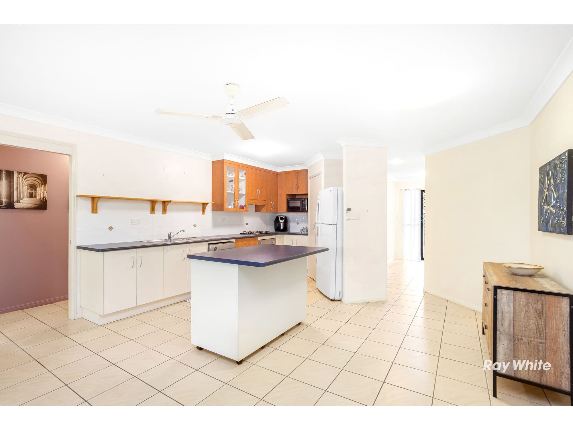 1 Booth Court, Cooee Bay QLD 4703, Cooee Bay - Thumbnail 5