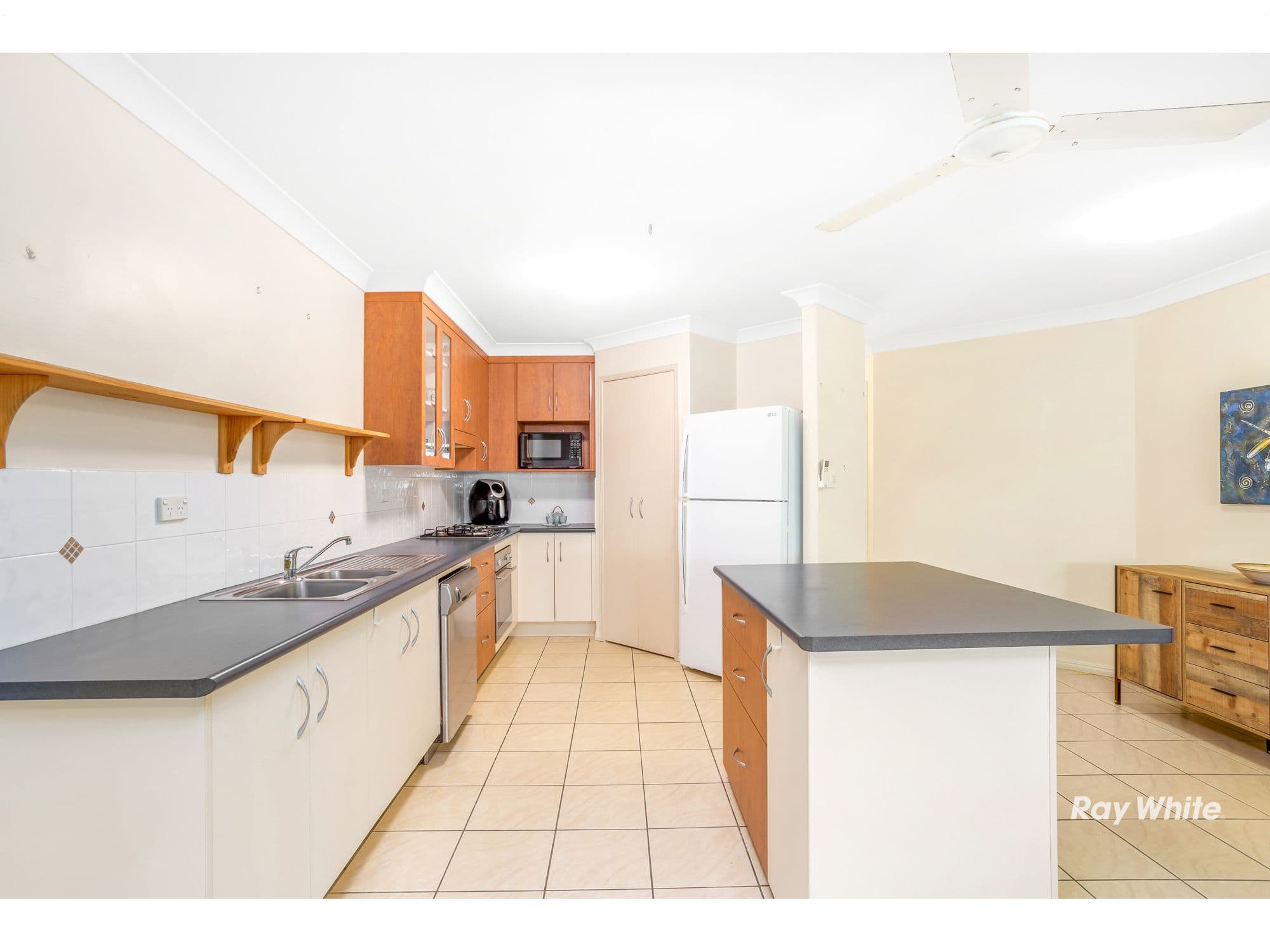 1 Booth Court, Cooee Bay QLD 4703, Cooee Bay - Thumbnail 6