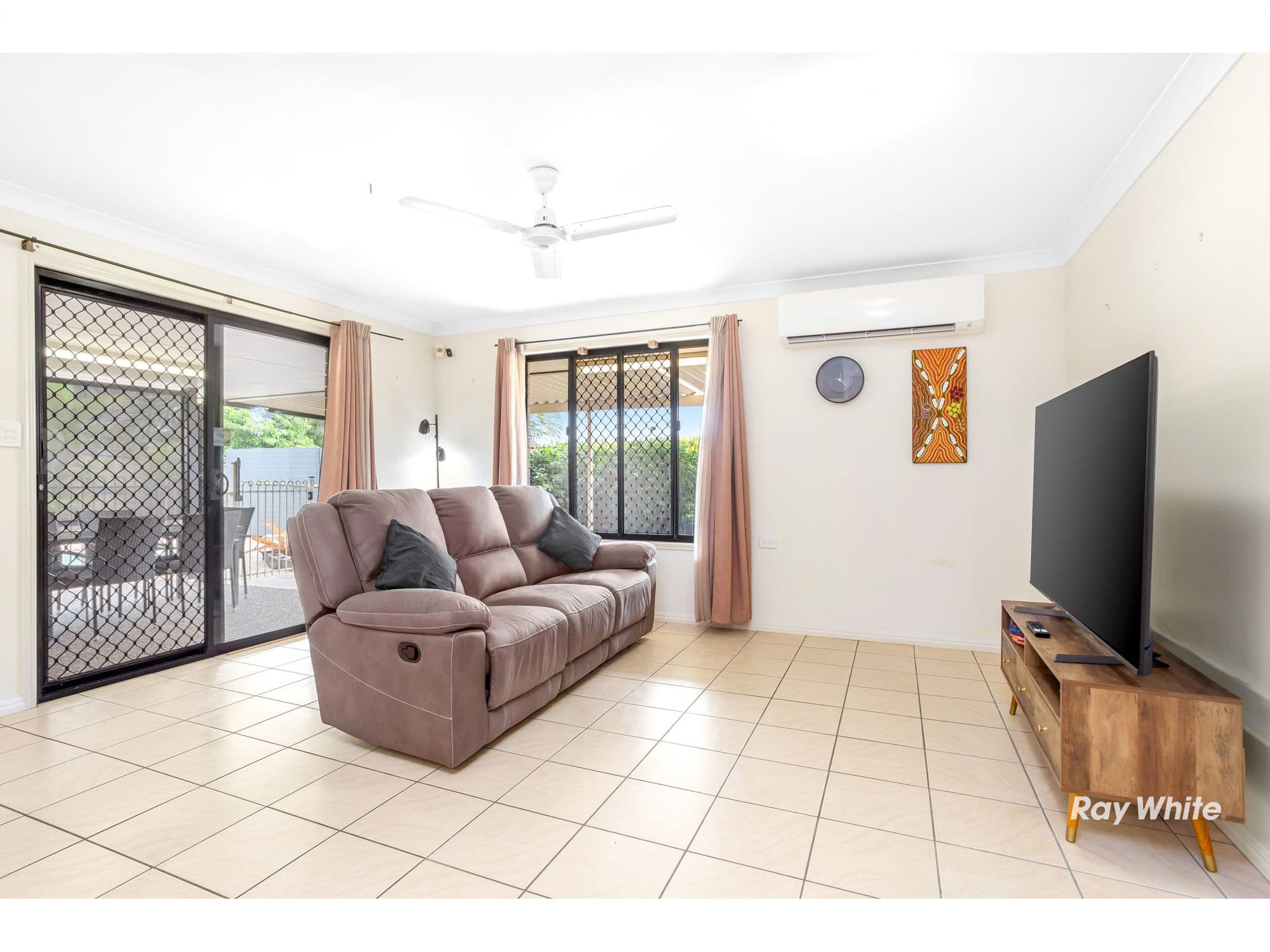 1 Booth Court, Cooee Bay QLD 4703, Cooee Bay - Thumbnail 7