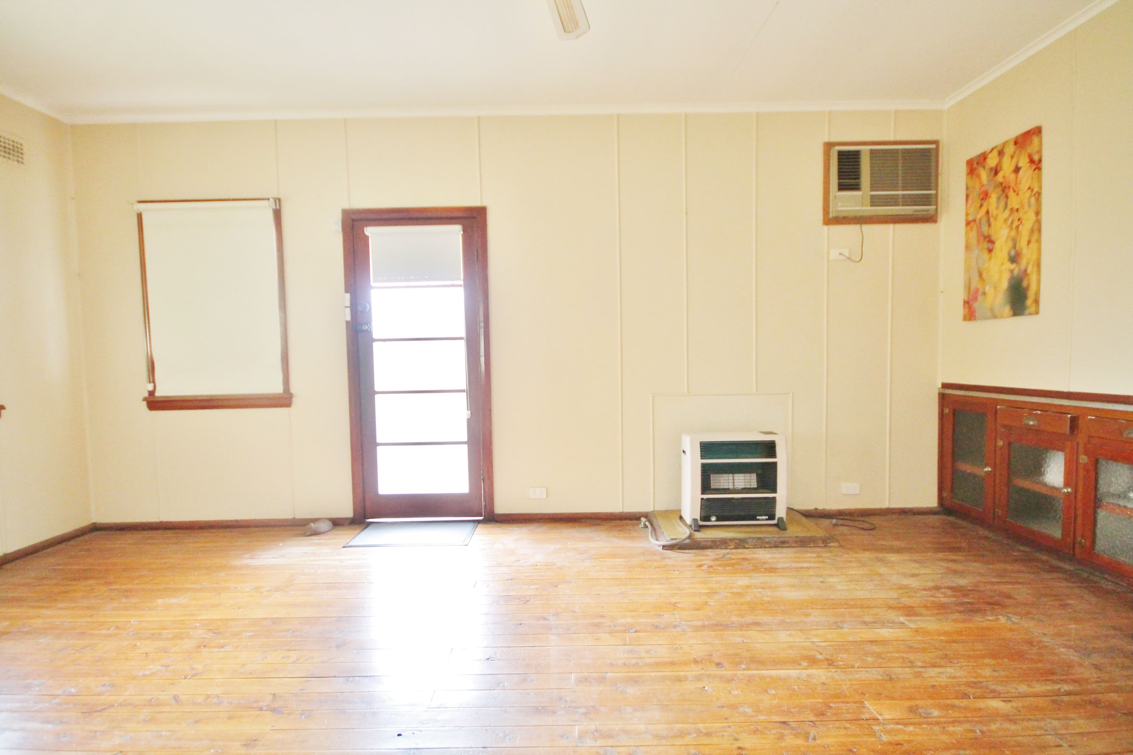 52 Thornhill Street, Young - Thumbnail 3