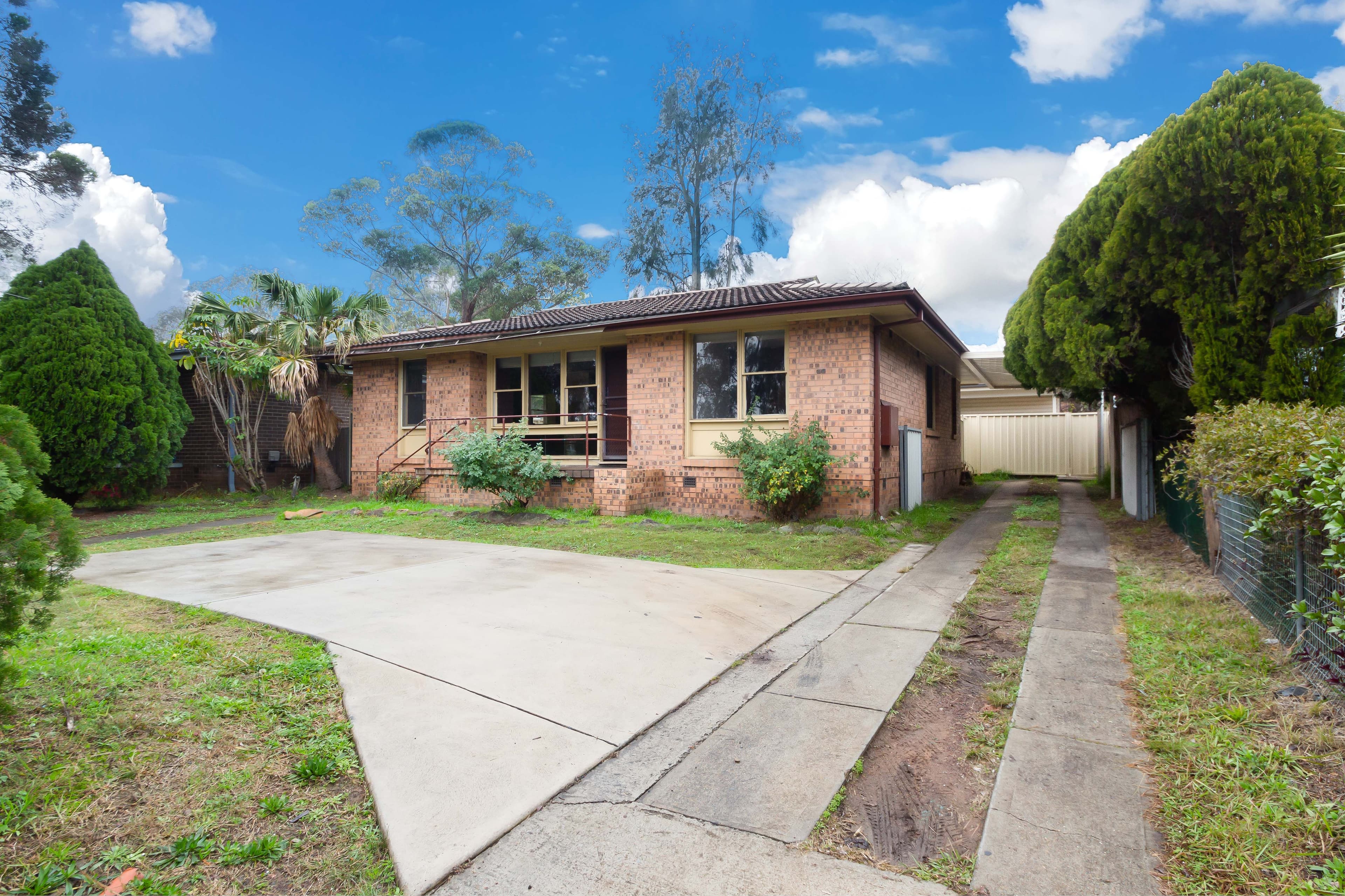 259 Knox Road, Doonside - Image 1