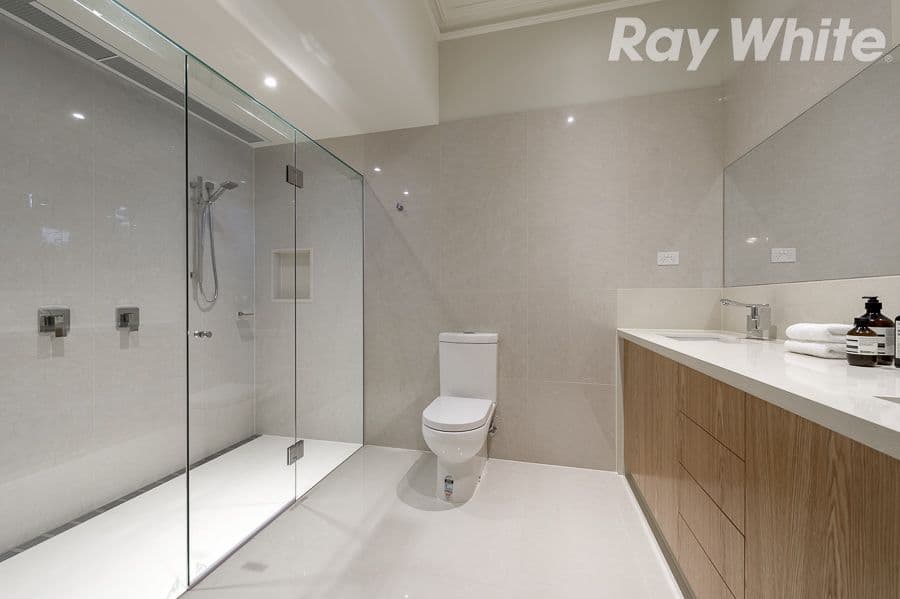18 Snake Gully Drive, BUNDOORA VIC 3083, Bundoora - Thumbnail 8