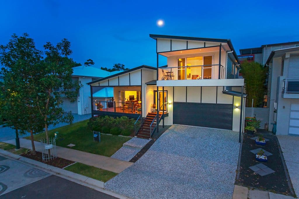 21 Waterside Drive, Springfield Lakes QLD 4300, Springfield Lakes - Thumbnail 2