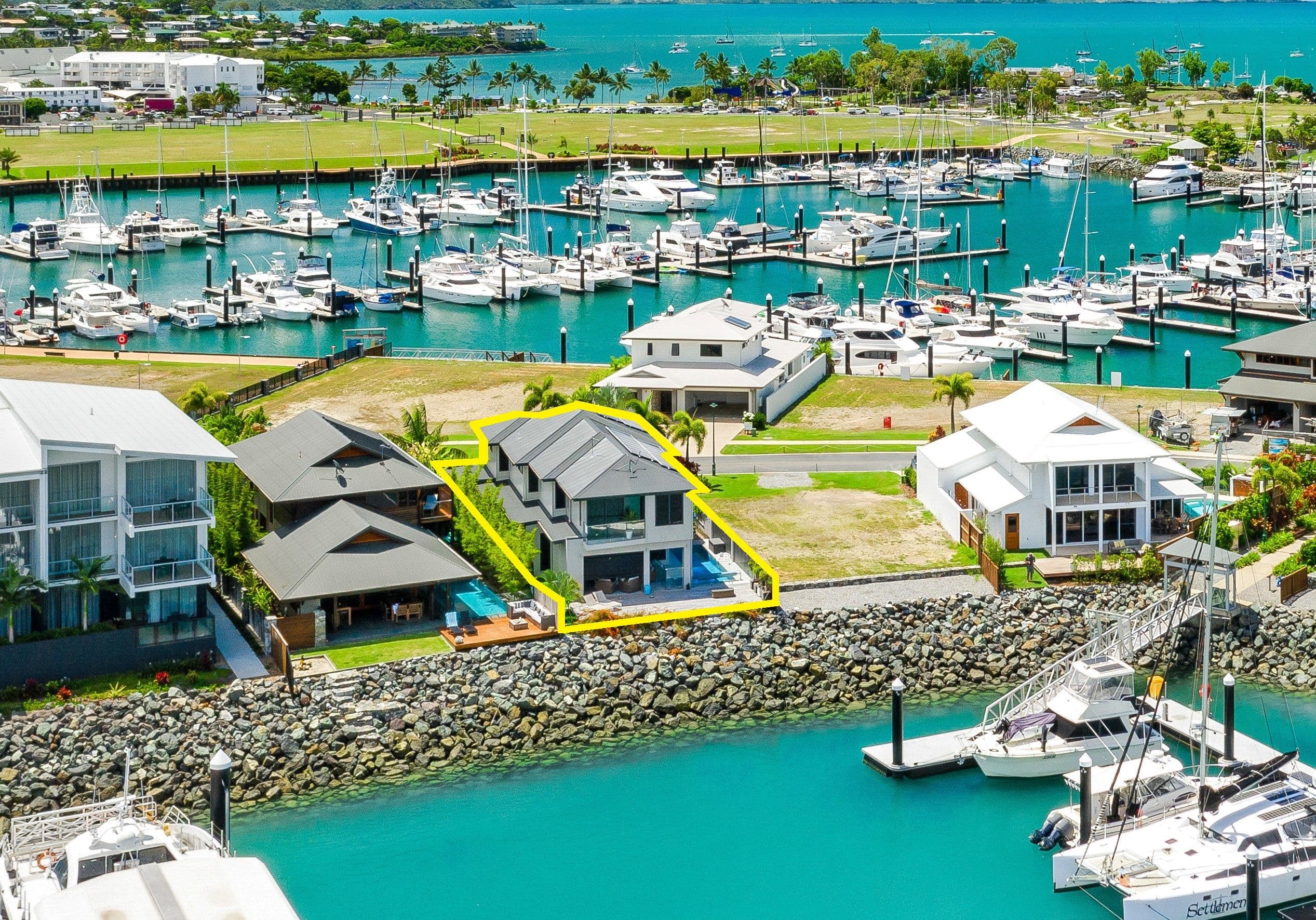 22 The Cove, Airlie Beach QLD 4802, Airlie Beach - Thumbnail 8