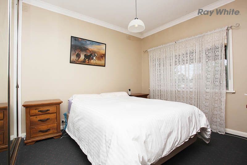 8 Ailsa Street, LAVERTON VIC 3028, Laverton - Thumbnail 3