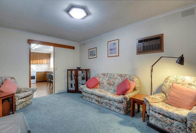 1 Sharpe Street, RESERVOIR VIC 3073, Reservoir - Thumbnail 2