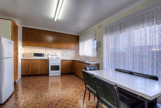 1 Sharpe Street, RESERVOIR VIC 3073, Reservoir - Thumbnail 4
