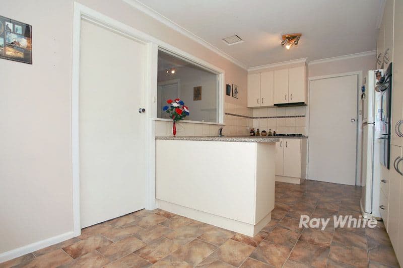 1 Rubina Court, NOBLE PARK NORTH VIC 3174, Noble Park North - Thumbnail 5