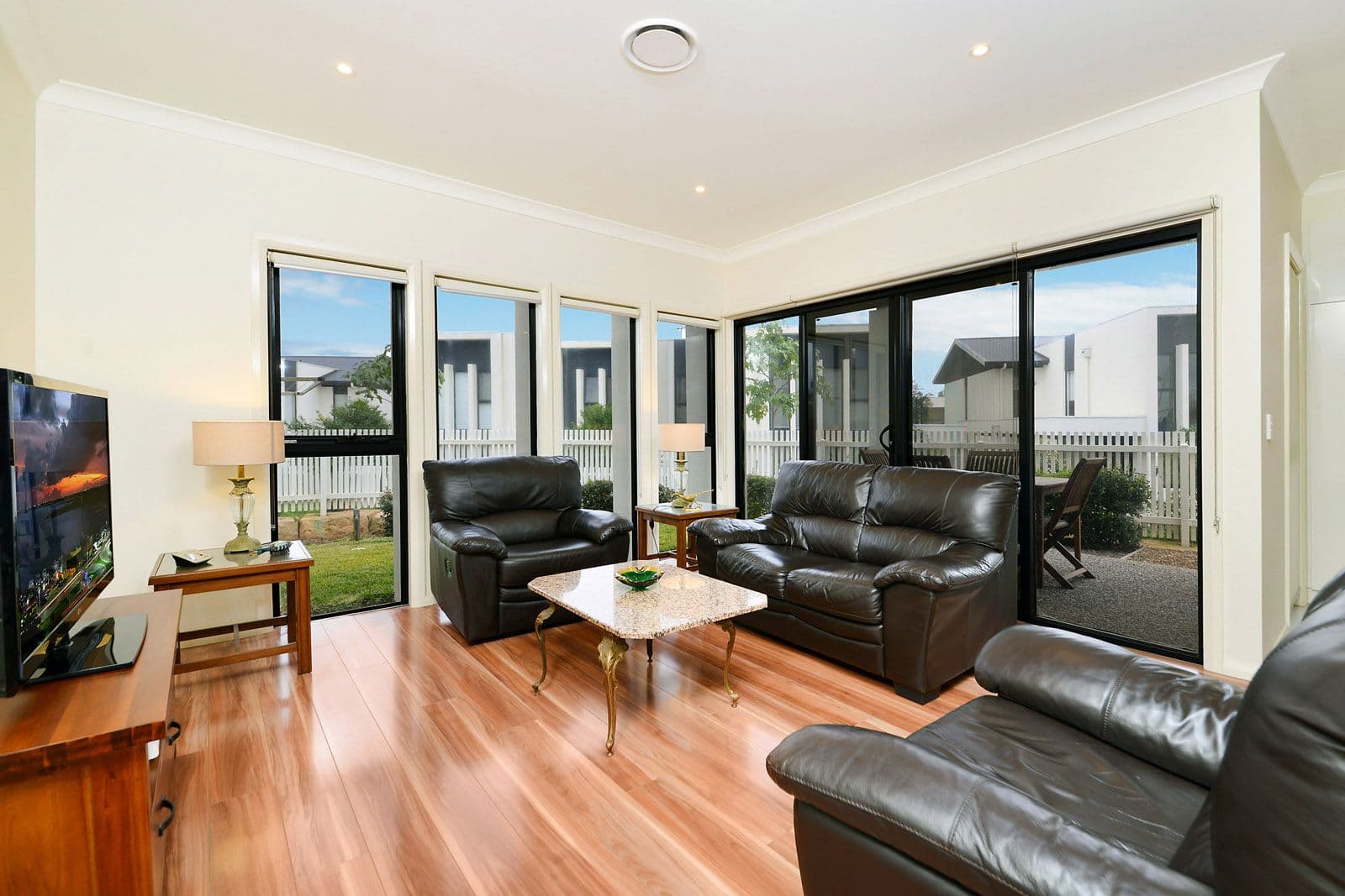 86 Grace Crescent, Kellyville - Thumbnail 2