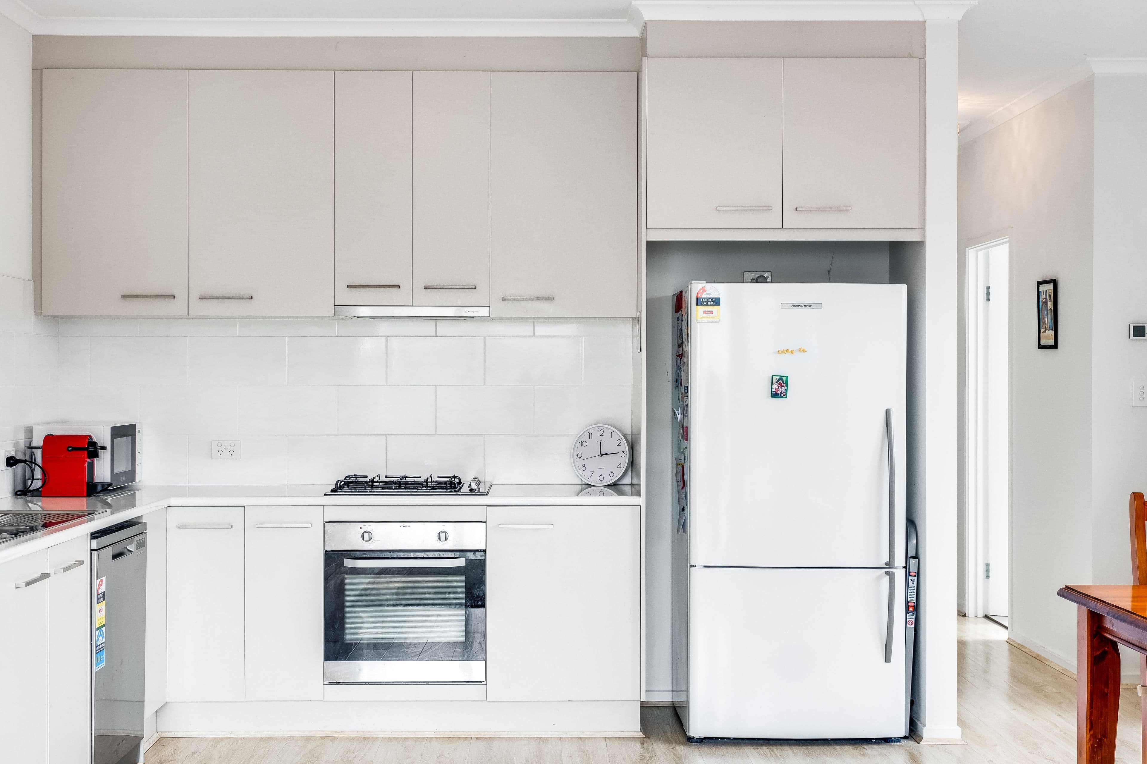 4 Ragless Avenue, Park Holme SA 5043, Park Holme - Thumbnail 2